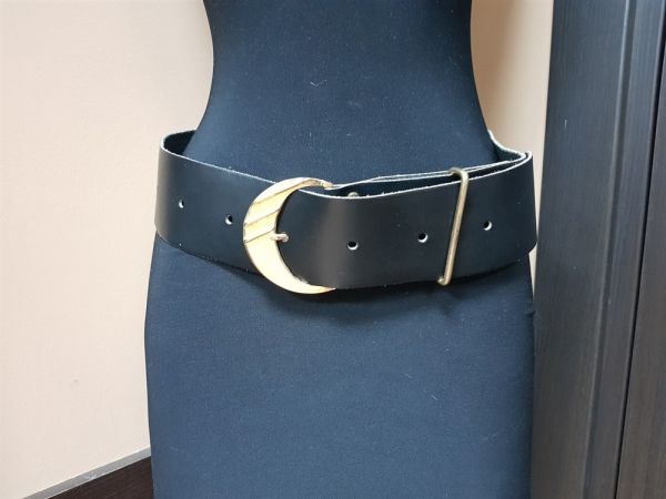 Black leather belt (100 cm)